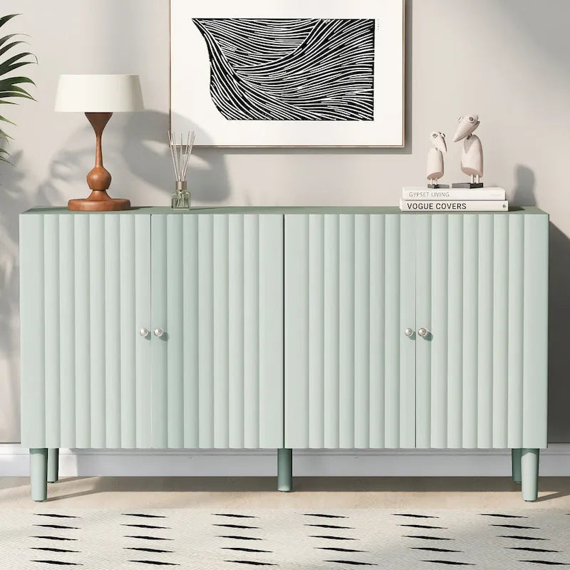 Sideboard mit vier Türen, Türen mit Wellenmuster und zylindrischen Beinen