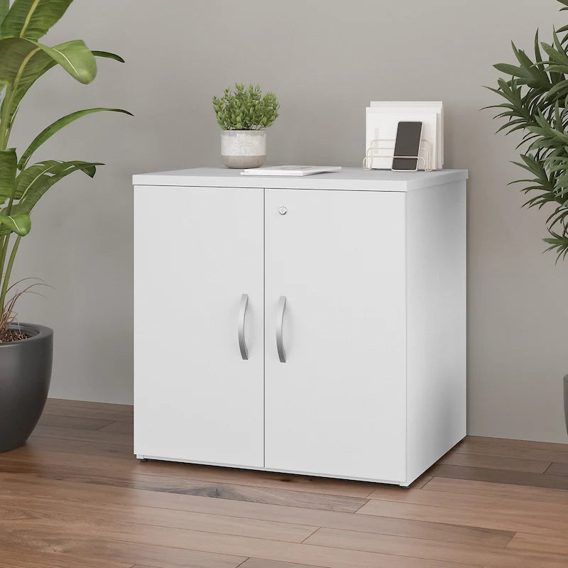 Büroschrank mit Türen