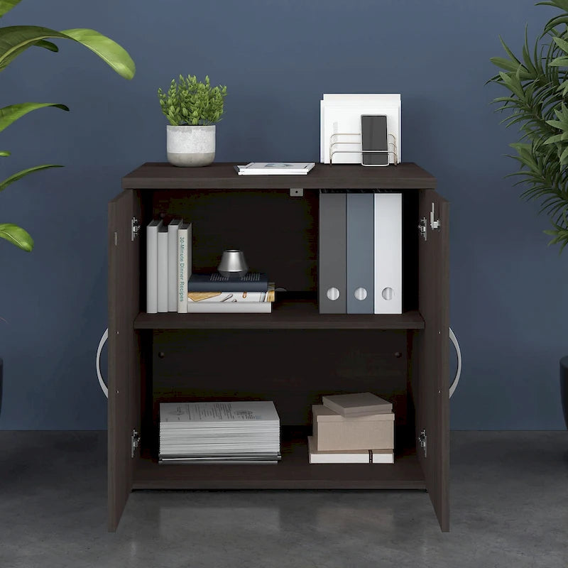 Büroschrank mit Türen